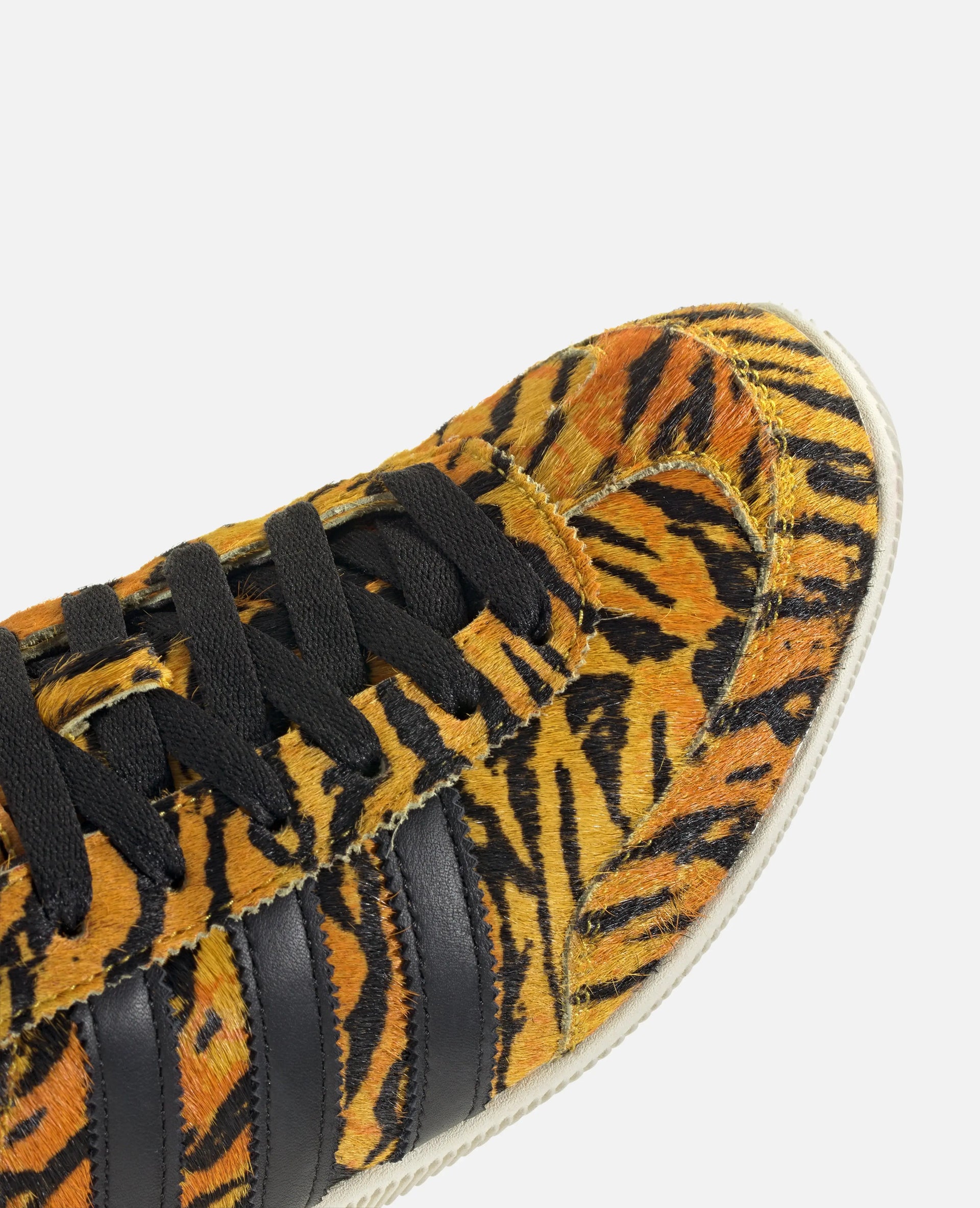 adidas Japan W (Yellow/Core Black/Creyell) Adidas