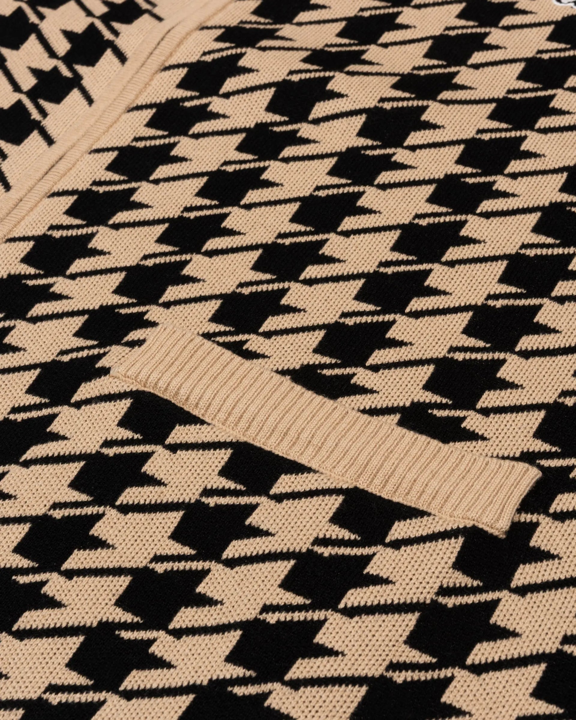Patta Houndstooth Cardigan (Irish Cream) Patta